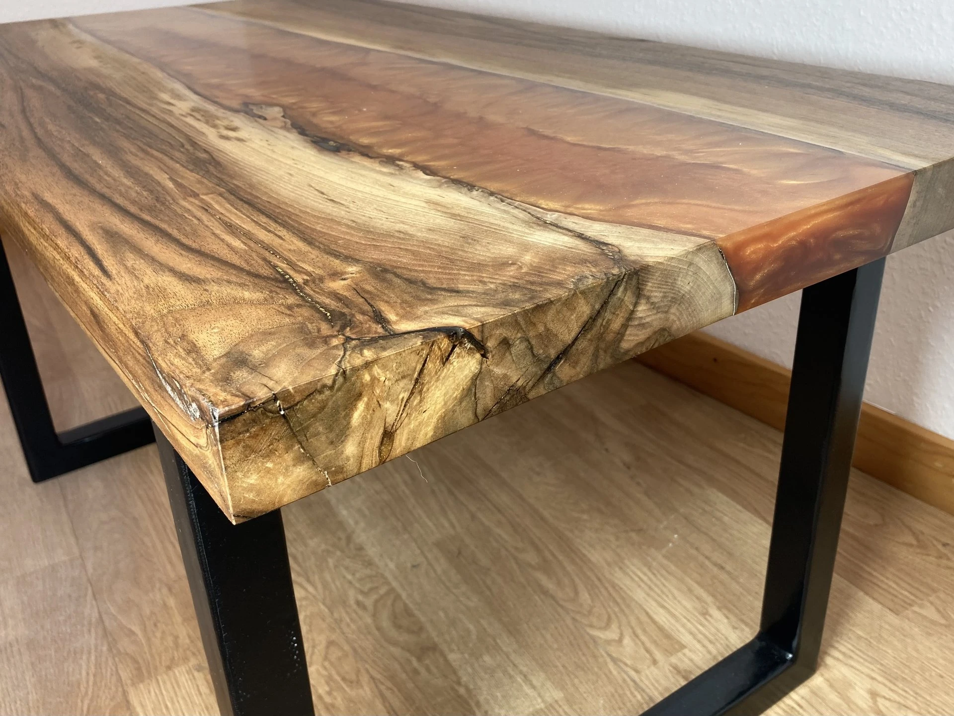 gig-tische-epoxid-resin-047